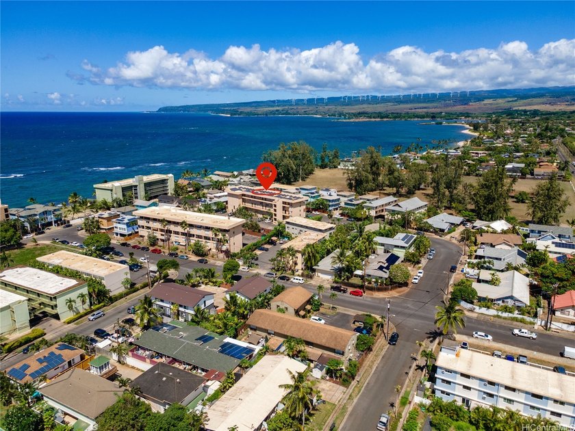 Enjoy the best of North Shore living in this charming 2-bedroom - Beach Condo for sale in Waialua, Hawaii on Beachhouse.com