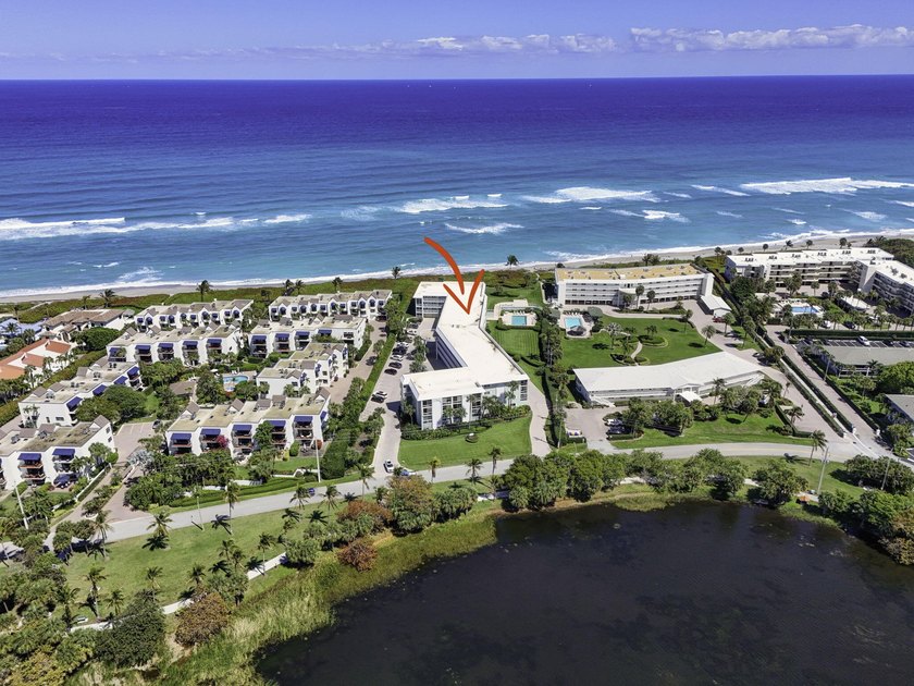 Wake up to the Atlantic Ocean breezes and end your day with - Beach Condo for sale in Juno Beach, Florida on Beachhouse.com