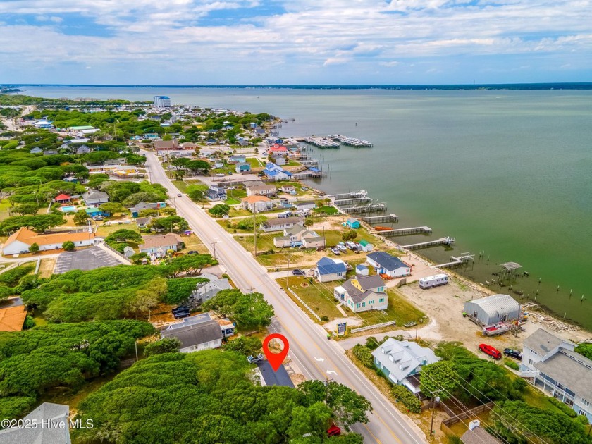 Charming Beach Cottage - Peaceful Island Getaway, Fully - Beach Home for sale in Salter Path, North Carolina on Beachhouse.com