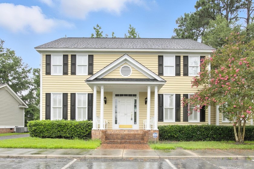 Nice, well maintained, office building in a great location in - Beach Commercial for sale in Myrtle Beach, South Carolina on Beachhouse.com