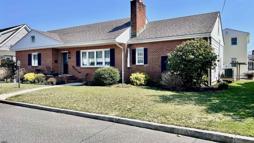 This nicely updated single family brick rancher in the Gardens - Beach Home for sale in Ocean City, New Jersey on Beachhouse.com