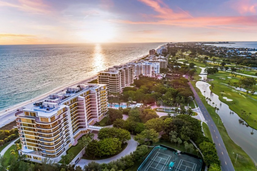 Under contract-accepting backup offers. Experience luxury living - Beach Condo for sale in Longboat Key, Florida on Beachhouse.com