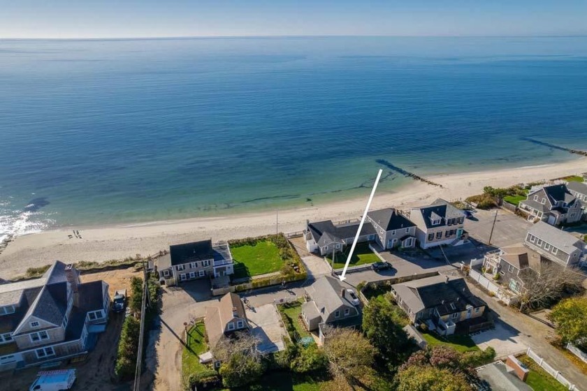 Classic coastal living in all its glory! This quintessential - Beach Home for sale in Harwich Port, Massachusetts on Beachhouse.com