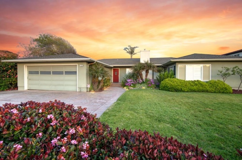 Perched on the iconic Opal Cliff and overlooking the - Beach Home for sale in Santa Cruz, California on Beachhouse.com