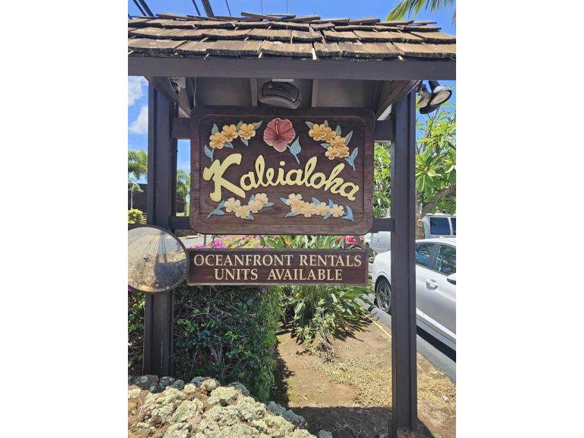Local family owned since 1991, used for their family.  It has - Beach Condo for sale in Lahaina, Hawaii on Beachhouse.com