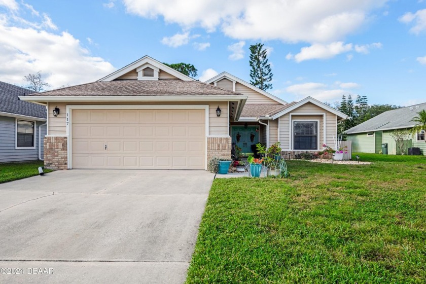 Spacious and Open waterfront home with three large bedrooms and - Beach Home for sale in Daytona Beach, Florida on Beachhouse.com