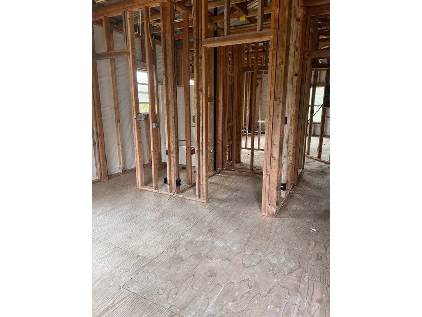 Your piece of paradise awaits! Lots of potential for the - Beach Home for sale in Volcano, Hawaii on Beachhouse.com