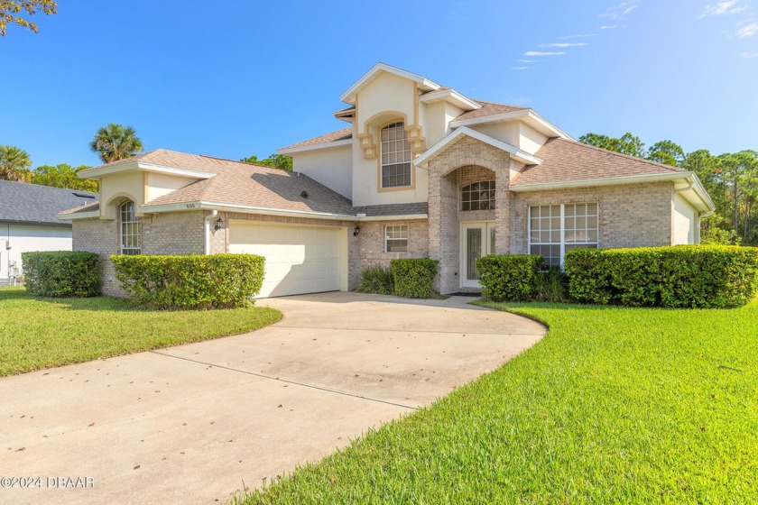 Welcome home to this beautifully designed 3-bedroom, 2.5-bath - Beach Home for sale in Port Orange, Florida on Beachhouse.com