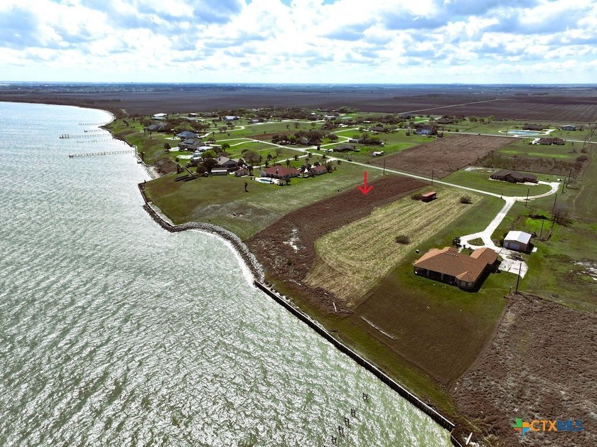 This stunning waterfront property on Lavaca Bay offers the - Beach Lot for sale in Port Lavaca, Texas on Beachhouse.com