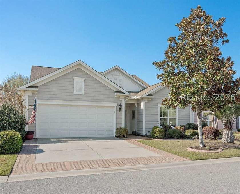 Need space? This stunning Vernon Hill model with loft offers 3 - Beach Home for sale in Bluffton, South Carolina on Beachhouse.com