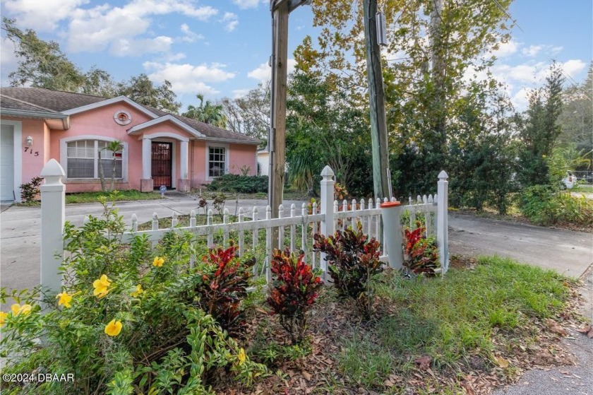 Come explore this charming 3-bedroom, 2-bath single-family home - Beach Home for sale in Daytona Beach, Florida on Beachhouse.com