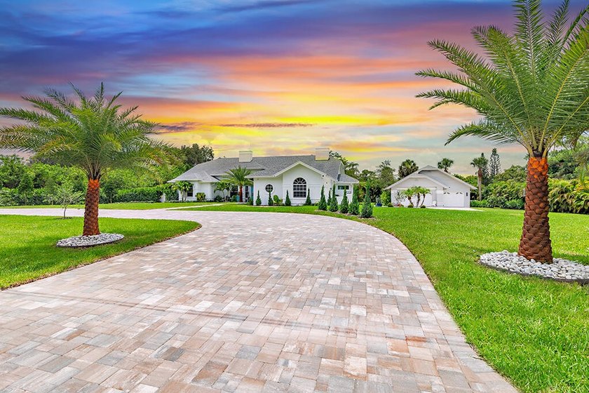 Discover the perfect blend of modern luxury and serene rural - Beach Home for sale in Palm Beach Gardens, Florida on Beachhouse.com
