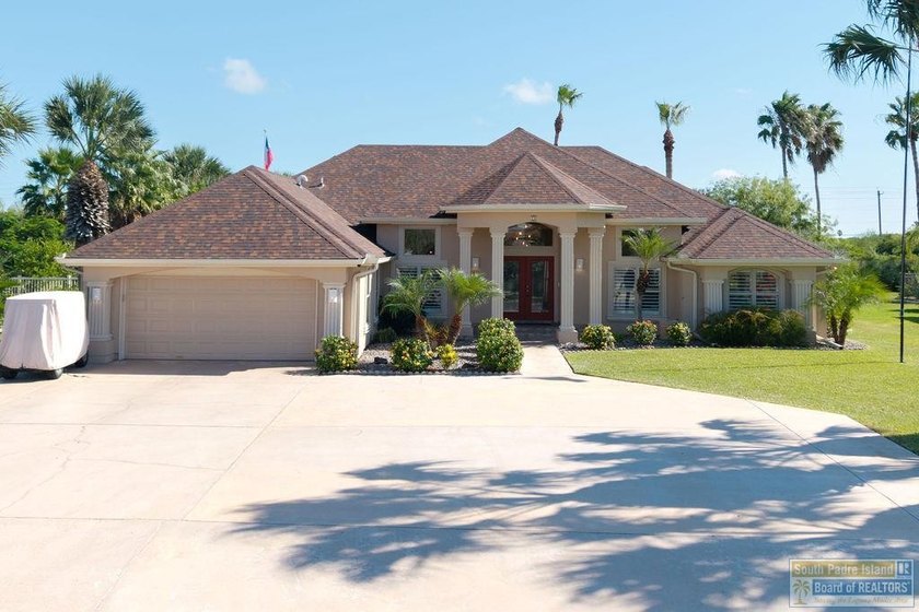 Beautiful 4-bedroom, 3.5-bath home on Ocelot Trail in Laguna - Beach Home for sale in Laguna Vista, Texas on Beachhouse.com