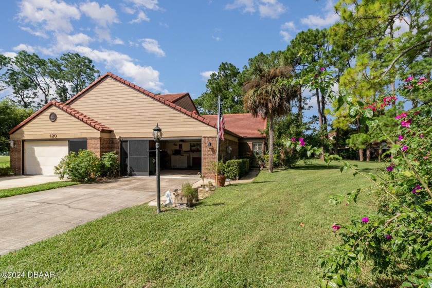 Discover your dream home in this serene 2-bedroom, 2-bathroom - Beach Home for sale in Daytona Beach, Florida on Beachhouse.com