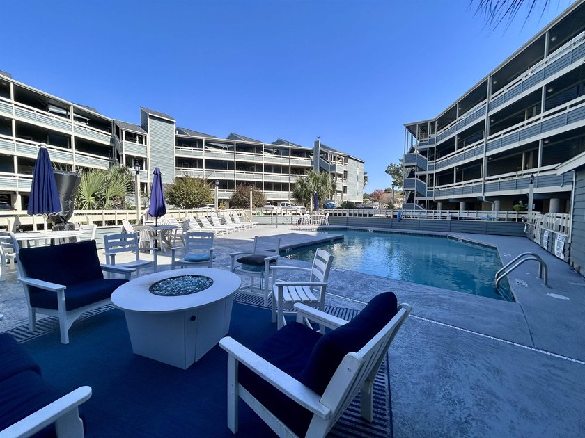 ELEVATOR, ELEVATOR, ELEVATOR!!   MUST SEE!!!    Spacious well - Beach Condo for sale in North Myrtle Beach, South Carolina on Beachhouse.com