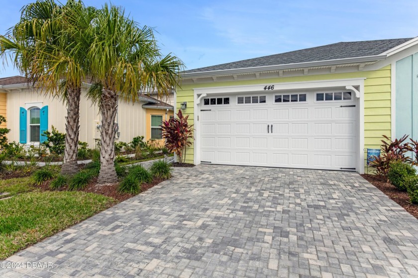 This beautifully upgraded 3-bedroom, 2-bathroom patio home - Beach Home for sale in Daytona Beach, Florida on Beachhouse.com