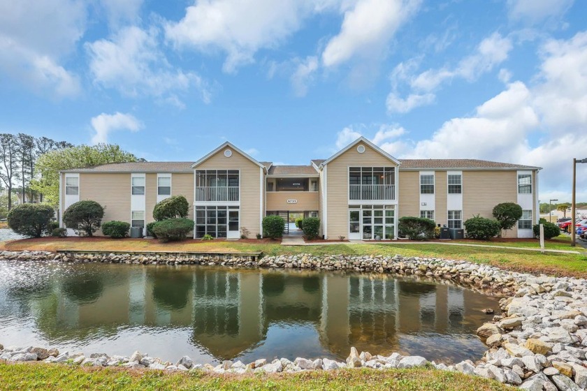 Best Value in South Bay Lakes!  Located close to shopping - Beach Condo for sale in Surfside Beach, South Carolina on Beachhouse.com