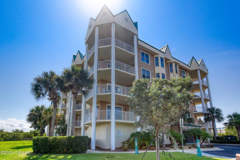 Luxury Gated Condo Resort Lifestyle with Golf 9 Hole Par3, with - Beach Condo for sale in Ponce Inlet, Florida on Beachhouse.com