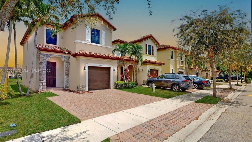 Beautiful Single Family Home with lake view located in Vineyards - Beach Home for sale in Homestead, Florida on Beachhouse.com