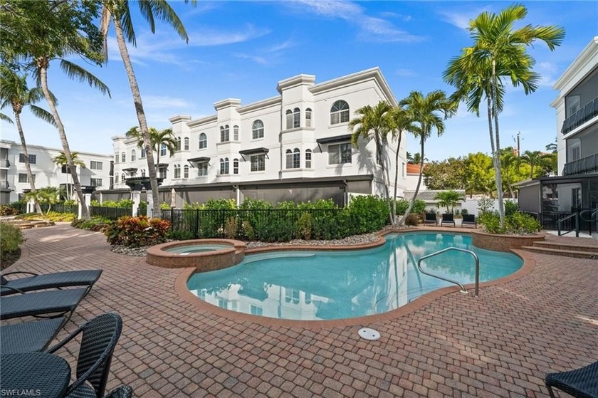 RARE OPPORTUNITY - Live the best of the downtown Naples - Beach Townhome/Townhouse for sale in Naples, Florida on Beachhouse.com