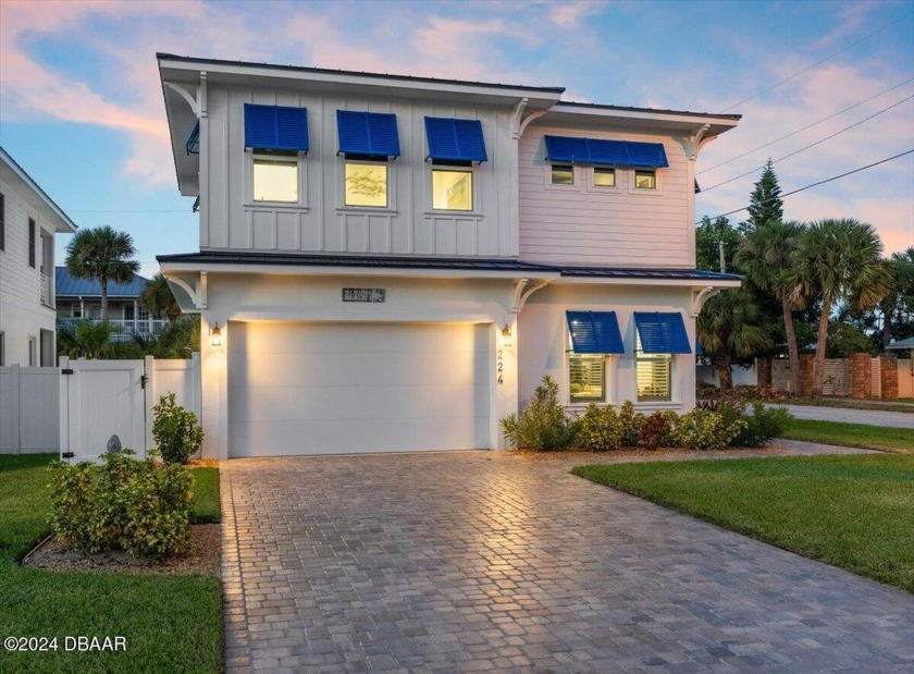 MOTIVATED SELLER!  This beautiful home comes furnished with a - Beach Home for sale in New Smyrna Beach, Florida on Beachhouse.com