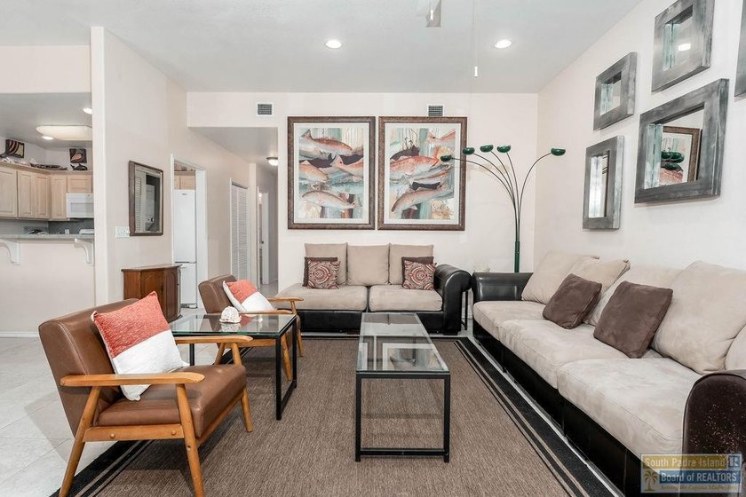 This well-appointed ground level condo offers comfort - Beach Condo for sale in Laguna Vista, Texas on Beachhouse.com