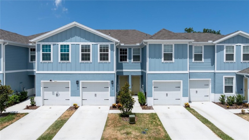 Motivated Seller!!!! Come and tour this beautiful and almost new - Beach Townhome/Townhouse for sale in Holiday, Florida on Beachhouse.com