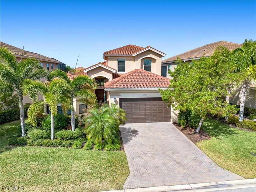 This two-story, four-bedroom, four-bath home in the gated - Beach Home for sale in Fort Myers, Florida on Beachhouse.com