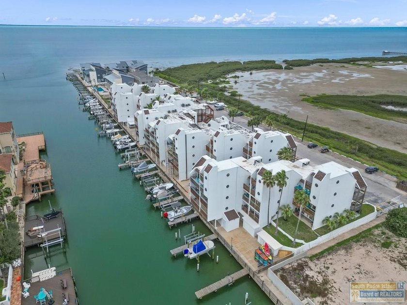 Your opportunity to own a bayside condo with an amazing water - Beach Condo for sale in South Padre Island, Texas on Beachhouse.com