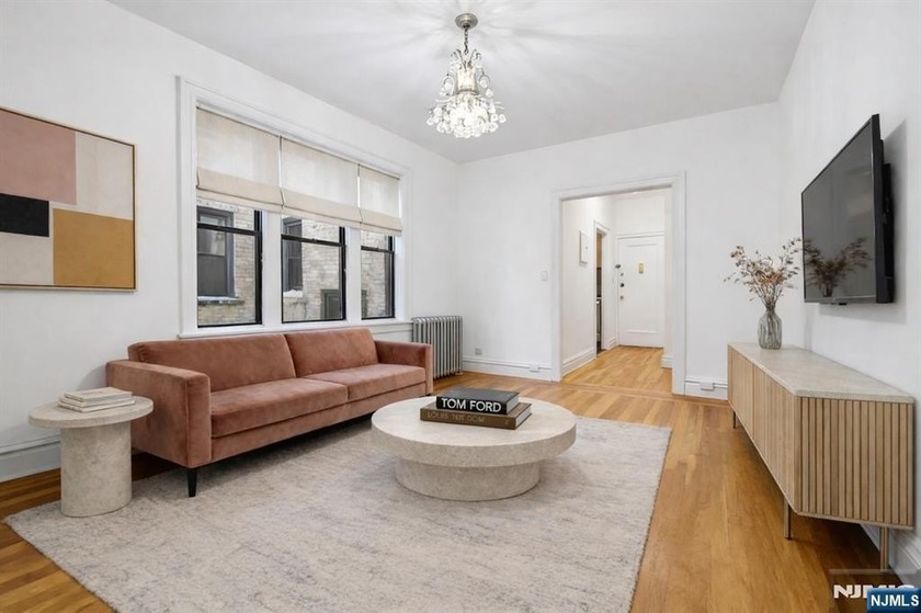 Just refreshed and ready to impressaEUR*this beautifully updated - Beach Home for sale in Jersey City, New Jersey on Beachhouse.com