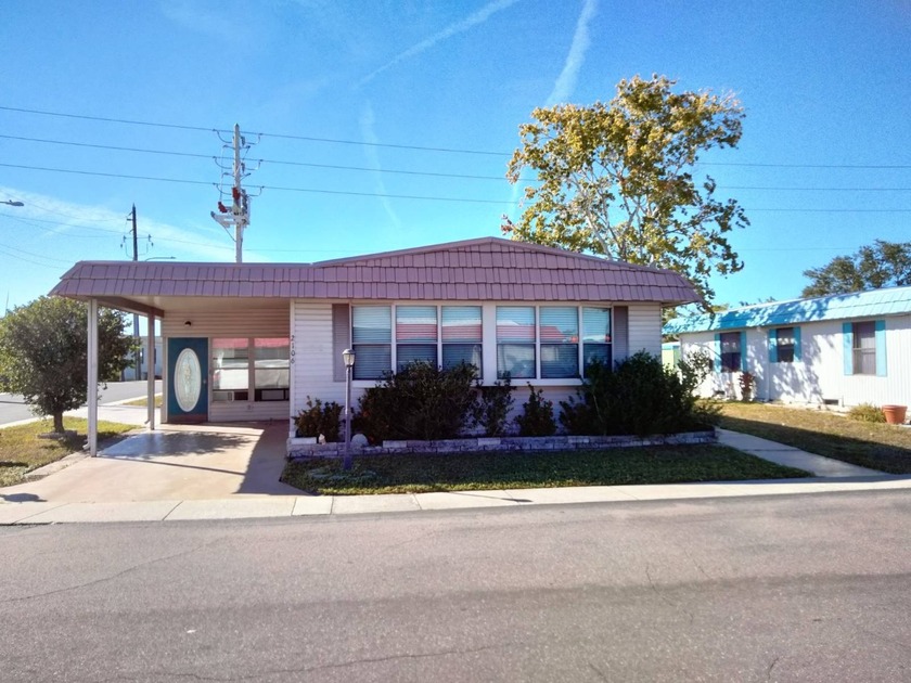 GREAT PRICE on a Nicely Updated 2 Bedroom, 2 Bath on a Corner - Beach Home for sale in Largo, Florida on Beachhouse.com
