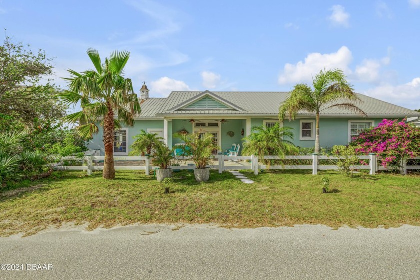 Exceptional beachside 3-bedroom, 2.5-bathroom home, ideally - Beach Home for sale in New Smyrna Beach, Florida on Beachhouse.com