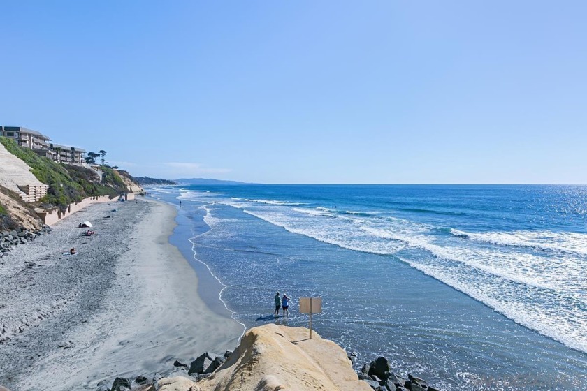 This is your opportunity to own an oceanfront condo on the - Beach Home for sale in Solana Beach, California on Beachhouse.com