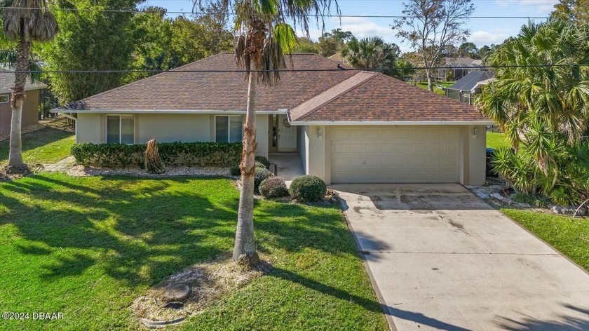 Welcome to your piece of Florida Paradise! This beautifully - Beach Home for sale in Palm Coast, Florida on Beachhouse.com