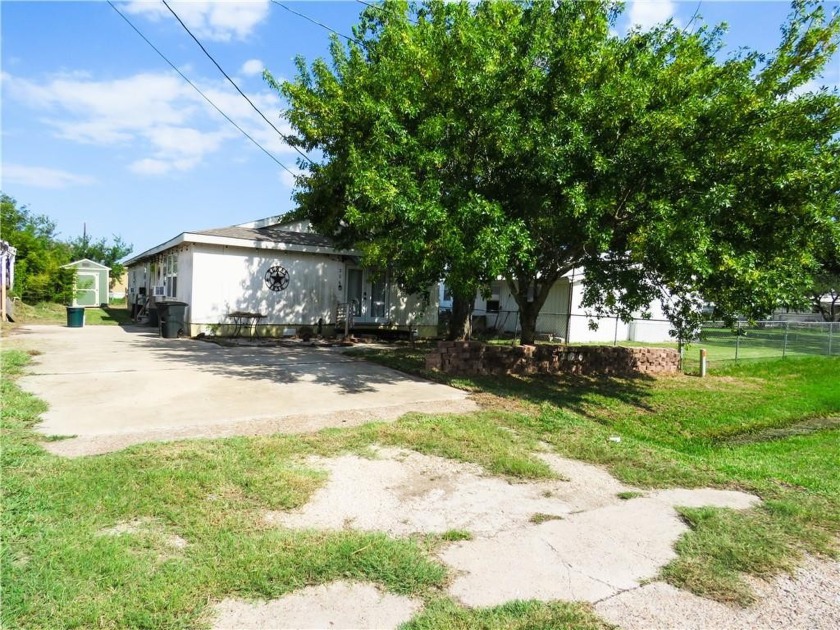 Fantastic investment opportunity! This sprawling floor plan - Beach Home for sale in Fulton, Texas on Beachhouse.com