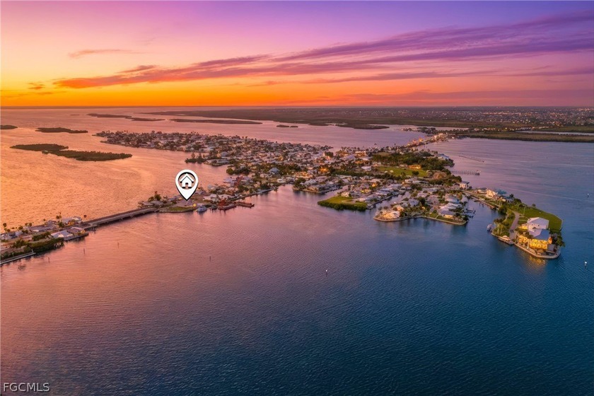 Do not miss this one-of-a-kind Matlacha property! This 3-bedroom - Beach Home for sale in Matlacha, Florida on Beachhouse.com