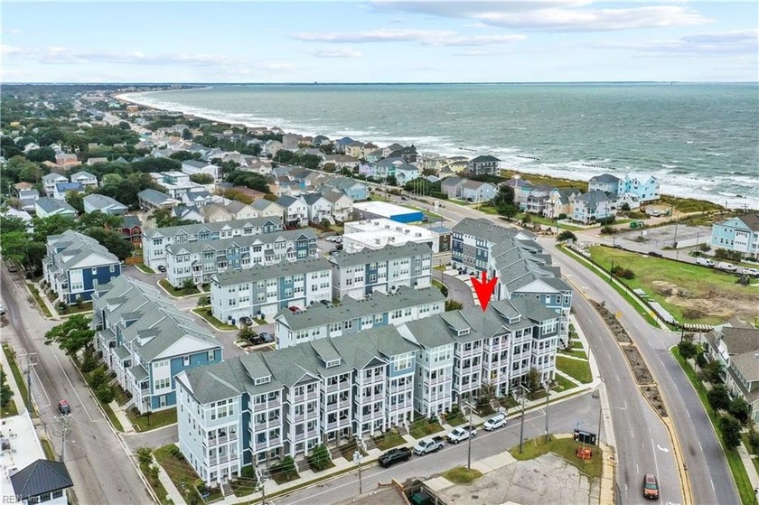 Located along the Chesapeake Bay, this home offers coastal - Beach Townhome/Townhouse for sale in Norfolk, Virginia on Beachhouse.com