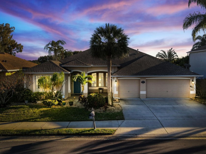 Stunning home with an expansive view of private lake and - Beach Home for sale in Melbourne, Florida on Beachhouse.com