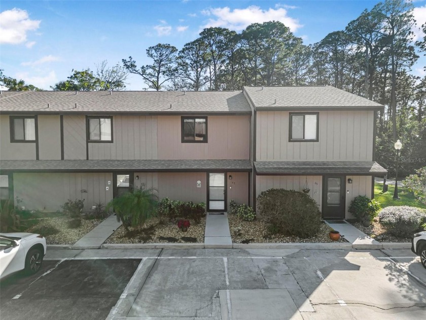 This wonderful move-in ready 2-bedroom 1.5 bath townhome is - Beach Townhome/Townhouse for sale in Flagler Beach, Florida on Beachhouse.com