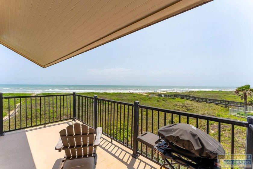 Charming 3rd-floor beachfront condo with private garage - Beach Condo for sale in South Padre Island, Texas on Beachhouse.com