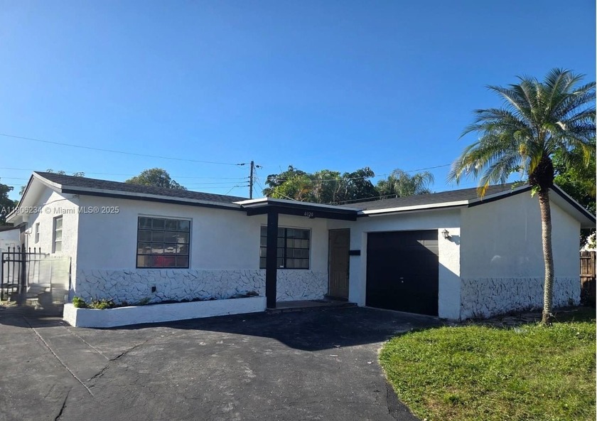 Welcome to this beautifully 3 beds & 2 baths home nestled in one - Beach Home for sale in Hollywood, Florida on Beachhouse.com