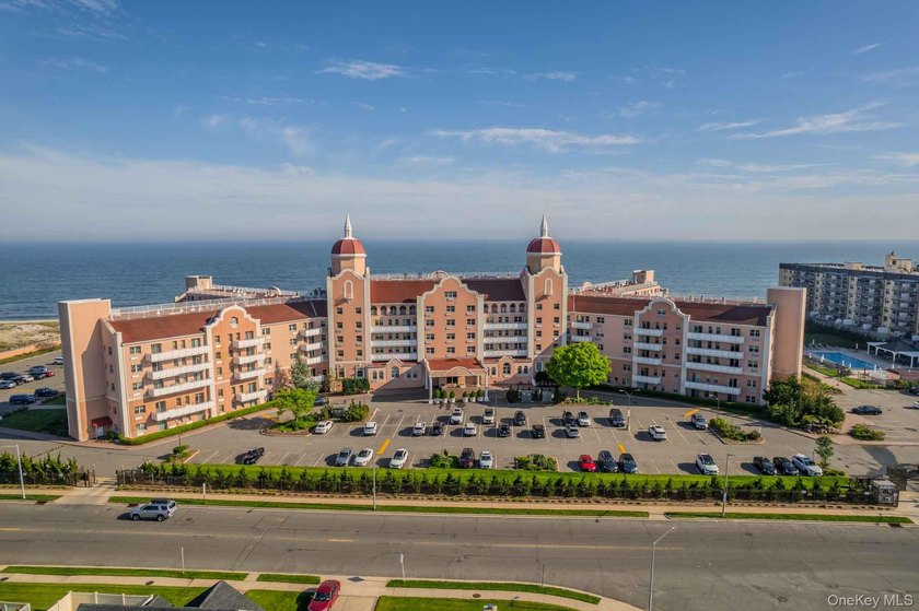 Welcome to luxury oceanfront living at Lido Towers! This bright - Beach Condo for sale in Lido Beach, New York on Beachhouse.com