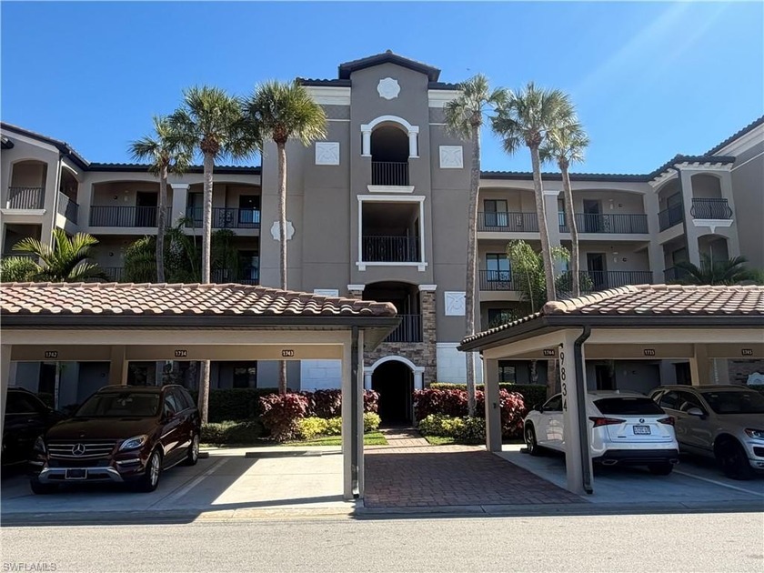 ***TPC BUNDLED GOLF INCLUDED*** Welcome to this beautifully - Beach Condo for sale in Naples, Florida on Beachhouse.com
