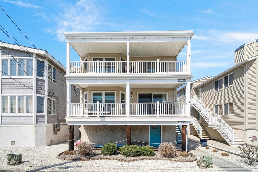Do not miss this one! Enjoy the most amazing ocean and sunset - Beach Condo for sale in Ocean City, New Jersey on Beachhouse.com