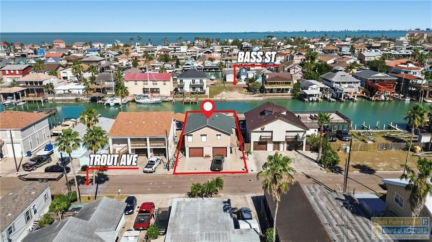 Check out this amazing property in Port Isabel! If you're - Beach Home for sale in Port Isabel, Texas on Beachhouse.com