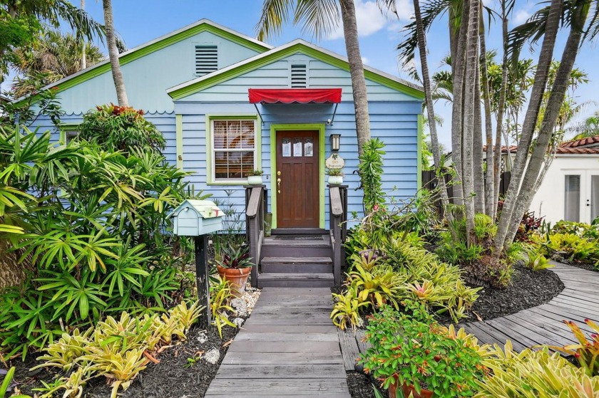 Charming Key West Style Home, surrounded by lush, tropical - Beach Home for sale in West Palm Beach, Florida on Beachhouse.com