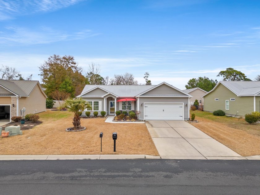 Welcome to 127 Fincham Dr in Little River -- a beautifully - Beach Home for sale in Little River, South Carolina on Beachhouse.com