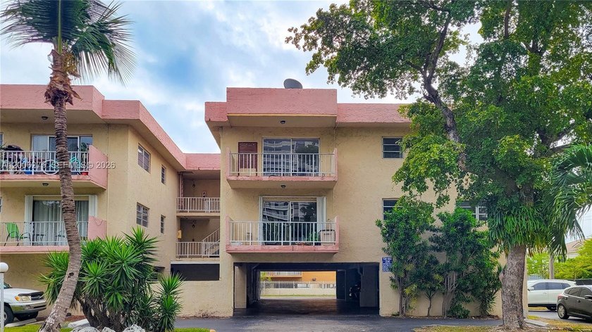 Spacious and bright corner unit located on the third floor of a - Beach Condo for sale in North Miami Beach, Florida on Beachhouse.com