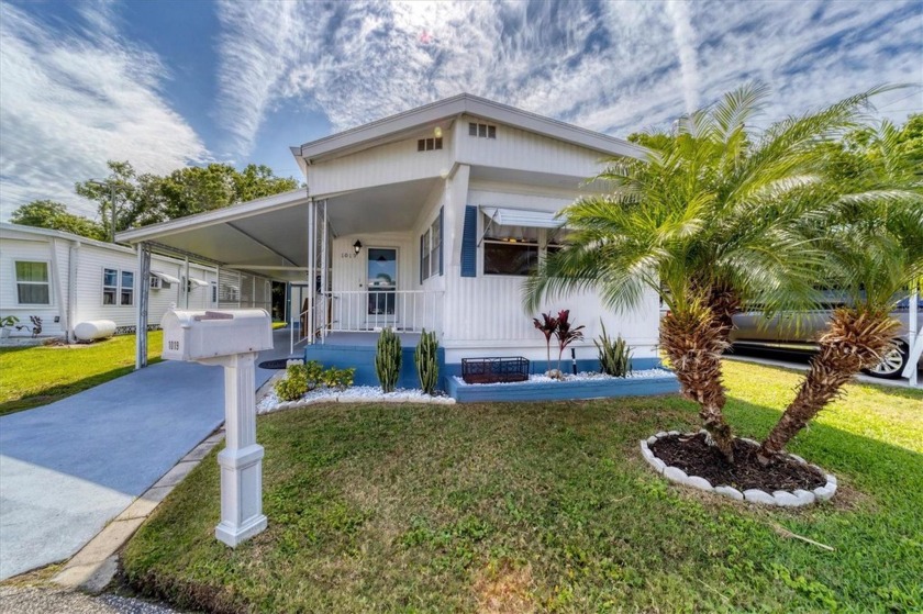 PRICE IMPROVEMENT! MAKE IT A POINT TO PREVIEW THIS HOME. Your - Beach Home for sale in Ellenton, Florida on Beachhouse.com
