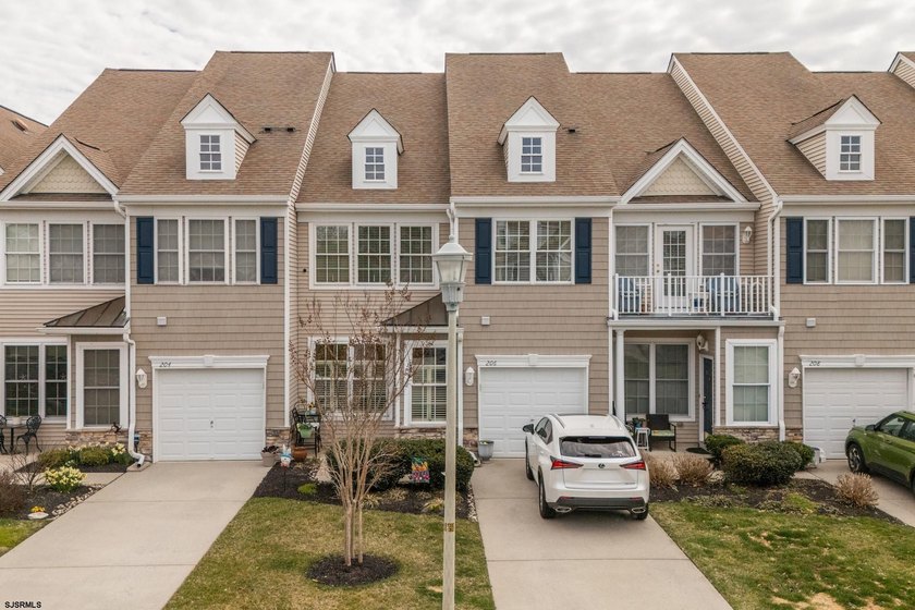 Spectacular Vassar Model at the sought after Links at Avalon! - Beach Condo for sale in Cape May Court House, New Jersey on Beachhouse.com